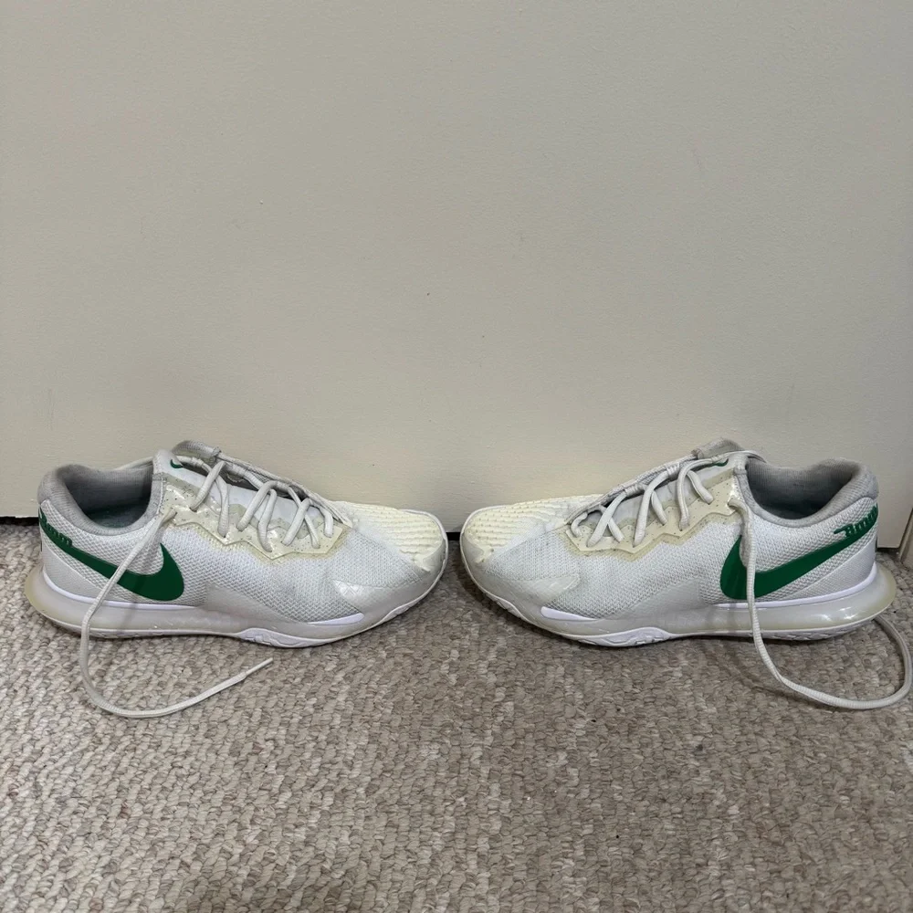 Nike Court Zoom Vapor 4 Rafa Nadal White and Kelly Green Sneakers Men’s Size 8.5